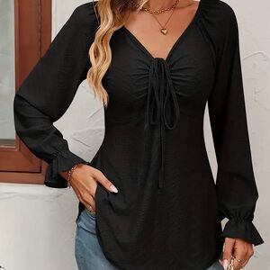 Chic Black Ruched Women's Blouse